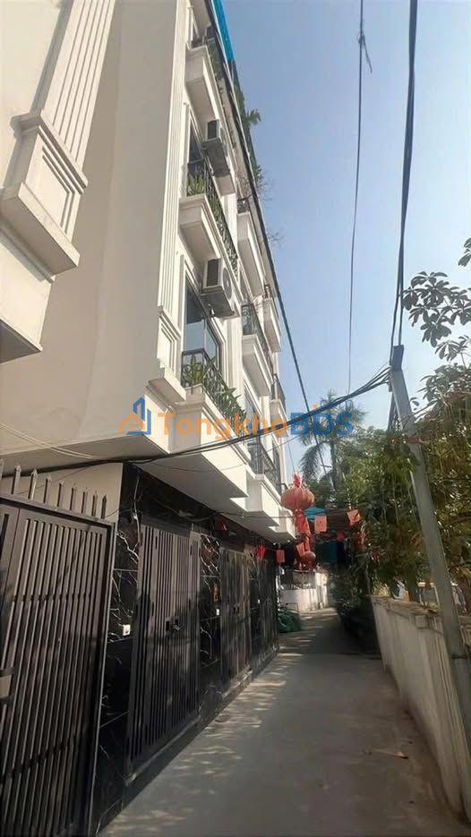 Nhà riêng Khu Đại Cát Liên Mạc 30m² giá thỏa thuận - Ô tô vào tận nhà