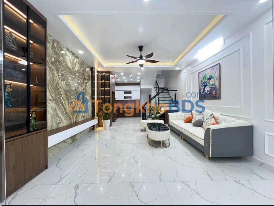 Nhà riêng Xuân Đỉnh 38m² 8.8 tỷ - Ô tô vào tận nhà