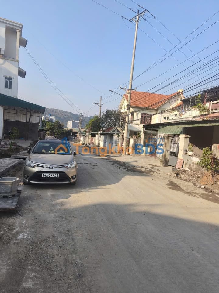 Đất Đường 18 cũ Hà Tu 37m² 0.5 tỷ - Đường ô tô sẵn