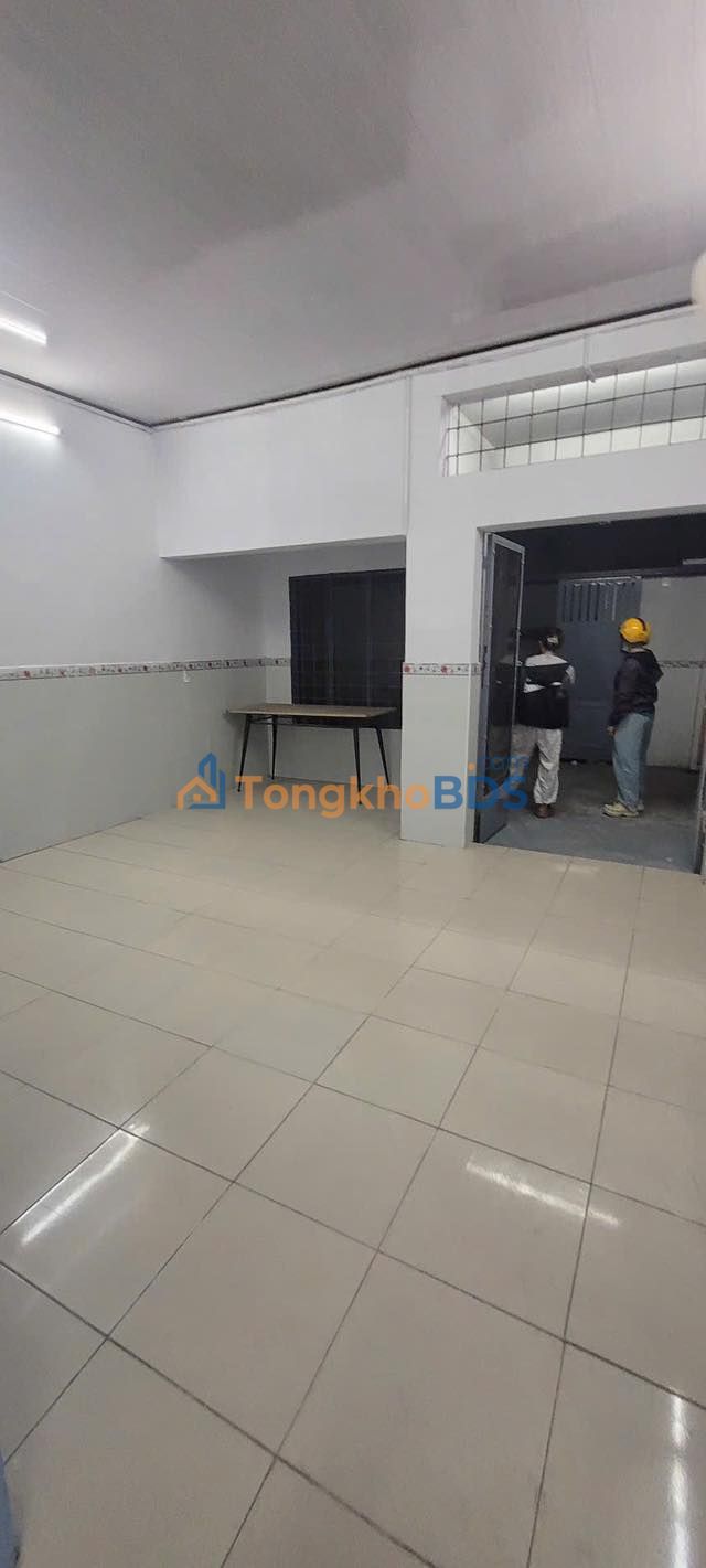 Nhà riêng Nguyễn Cửu Đàm Tân Sơn Nhì 84m² 9.5tr - Sẵn sàng ở ngay