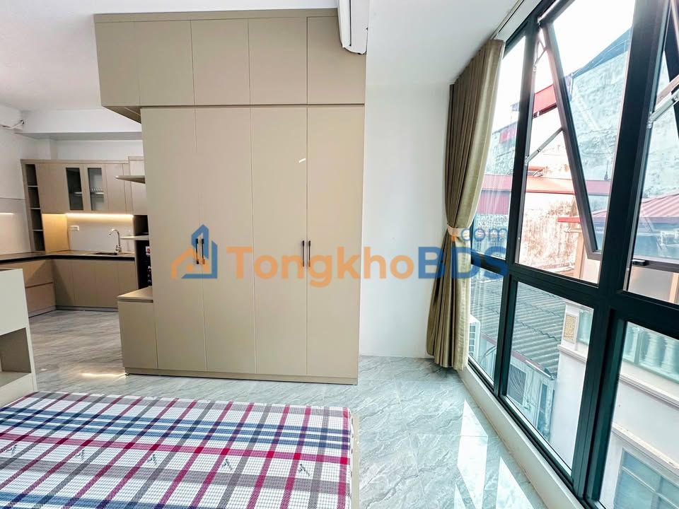 Căn hộ Ngõ 136 Chùa Láng 35m² - Bàn giao ngay