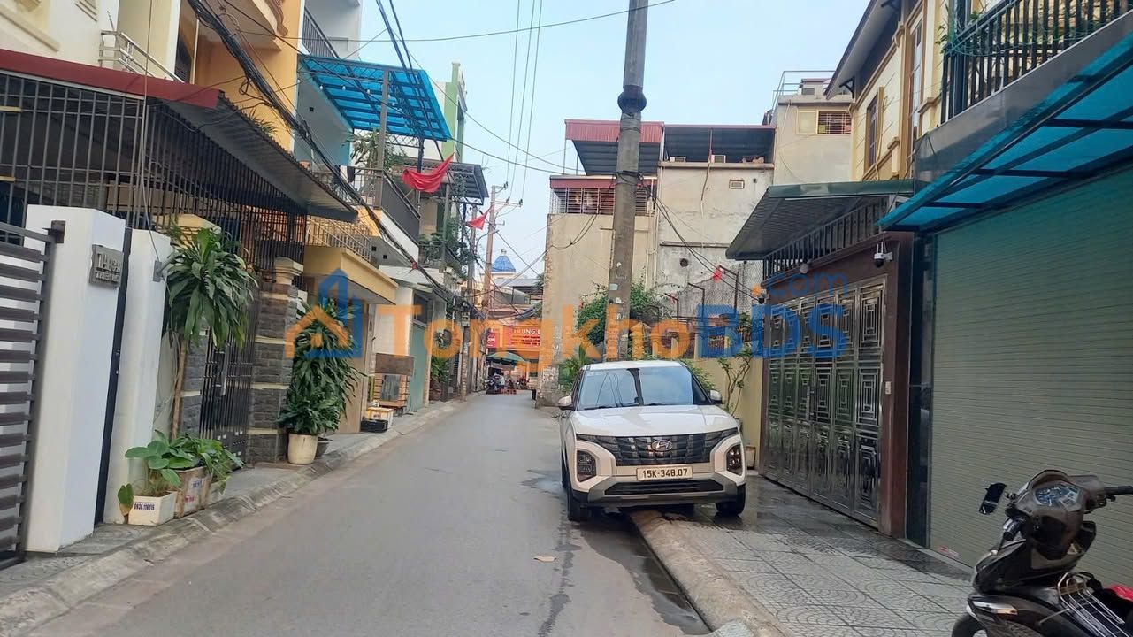 Nhà riêng Thiên Lôi 80m² 6,86 tỷ - Ô tô vào nhà