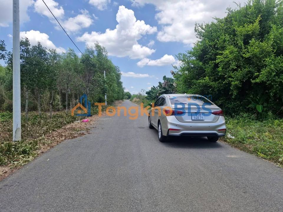 Đất vườn Nghĩa Thành 1.100m² giá 1,6 tỷ - Sổ hồng riêng