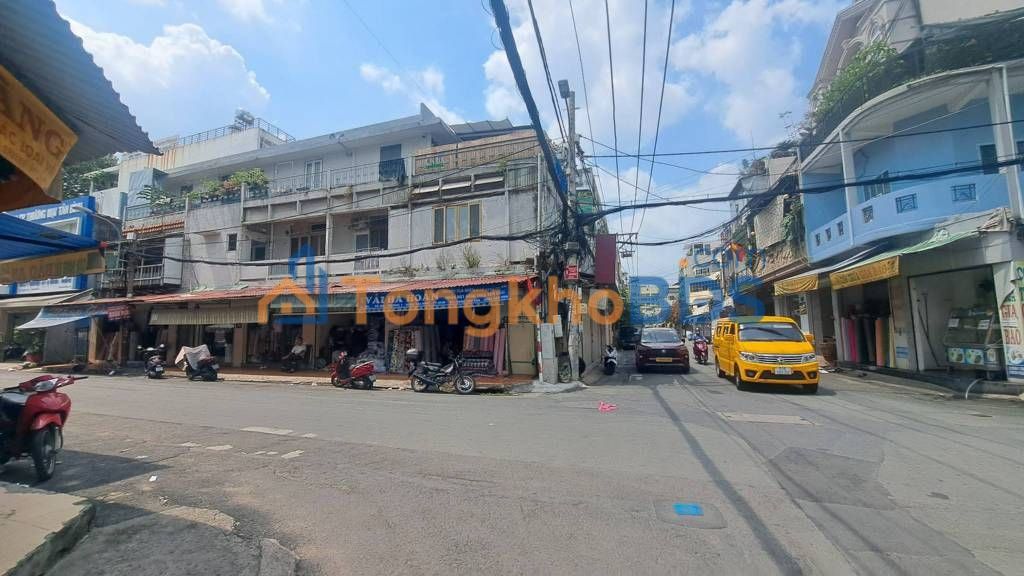 Căn hộ Tân Bình ĐT7 29m² tầng 1 2.2 tỷ - View đẹp, sẵn ở