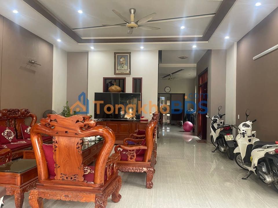 Nhà Lê Văn Thiêm Lào Cai 288m² giá 7 tỷ - Ô tô vào tận nhà