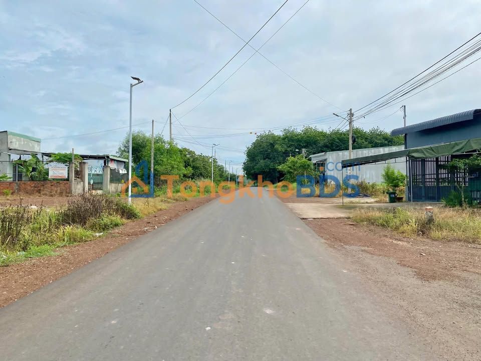 Đất nền Đồng Xoài 12.000m² giá 550 triệu - Sổ đỏ chính chủ