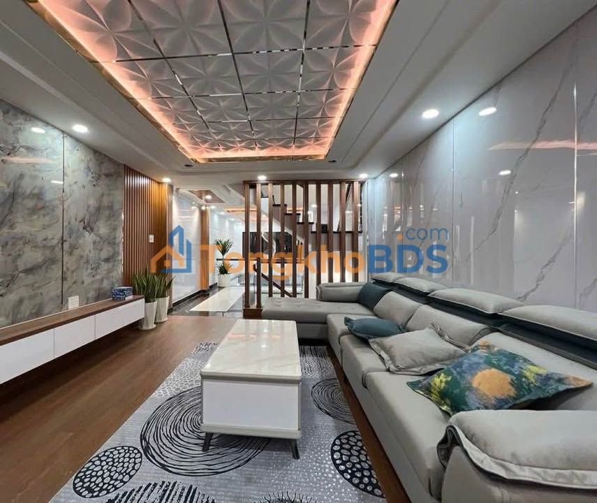 Nhà Bình Thạnh Landmark 81 80m² 9.79 tỷ - Ô tô vào tận nhà