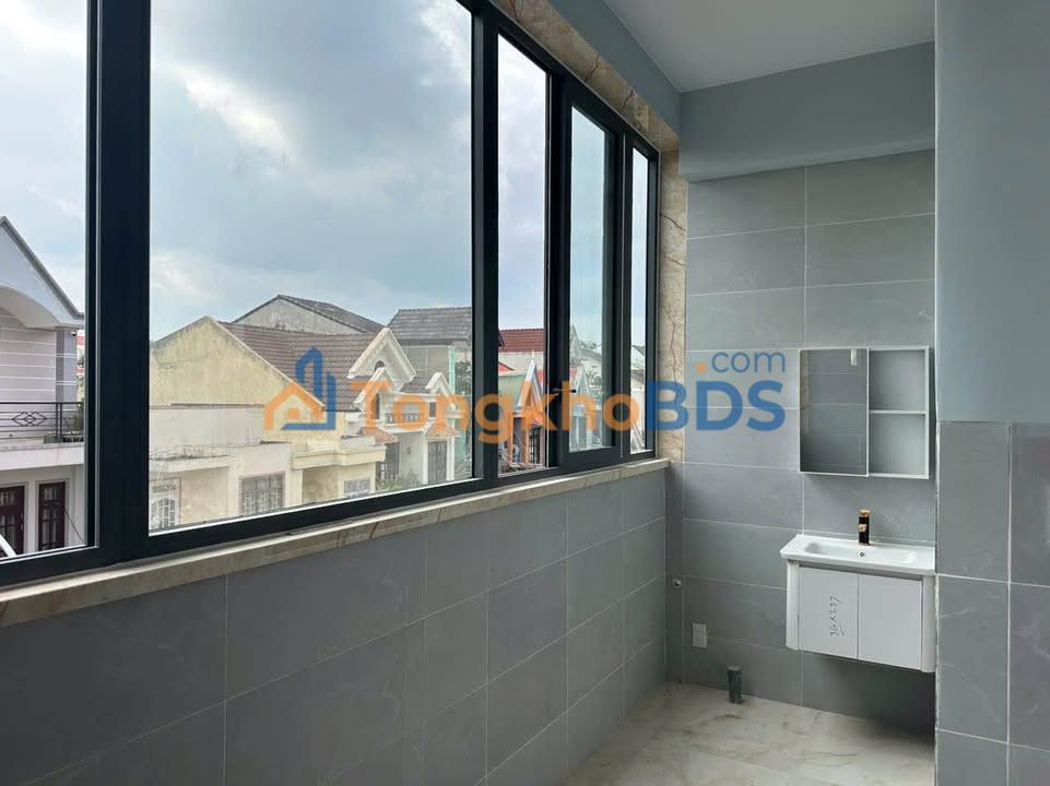 Nhà 2 mặt tiền Mê Linh Đà Lạt 136m² 15,5 tỷ - Ô tô vào tận nhà