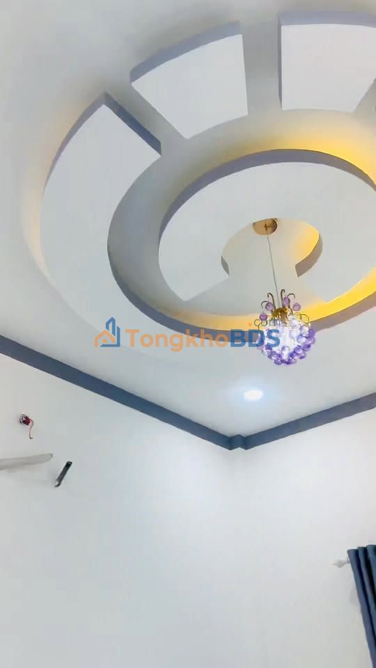 Nhà 1.69 Tỷ/Căn, 121m², Bến Tre - Sẵn Sàng Dọn Vào Ở Ngay!