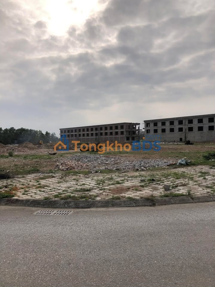 Đất liền kề Quảng Phú Thanh Hóa 100m2 Sổ đỏ chính chủ