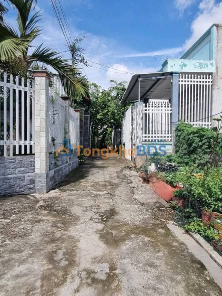 Bán Đất Phú Tân Bến Tre 103m² - Sổ Đỏ Thổ Cư, Giá 700 Triệu