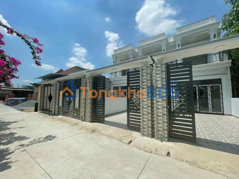 Đất thổ cư Bình Chánh 83m² 900 triệu - Sổ hồng riêng