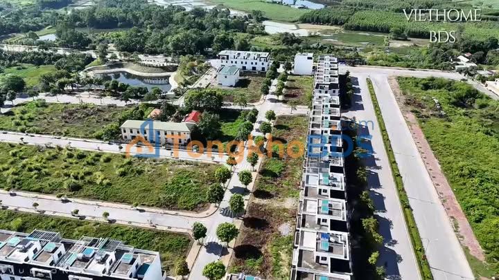 Shophouse Tiểu khu Long Sơn 126m² giá 5 tỷ - Mặt tiền đường D1