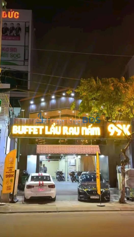 Nhà mặt tiền Đặng Văn Bi, Thủ Đức 8x35m giá 65 triệu - Ô tô vào tận nhà