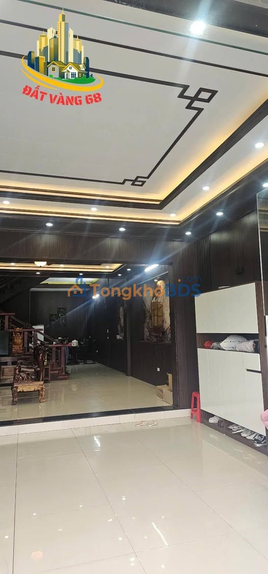 Nhà 3 tầng Ninh Sơn 114m2 giá 9 tỷ - Ô tô vào tận nhà