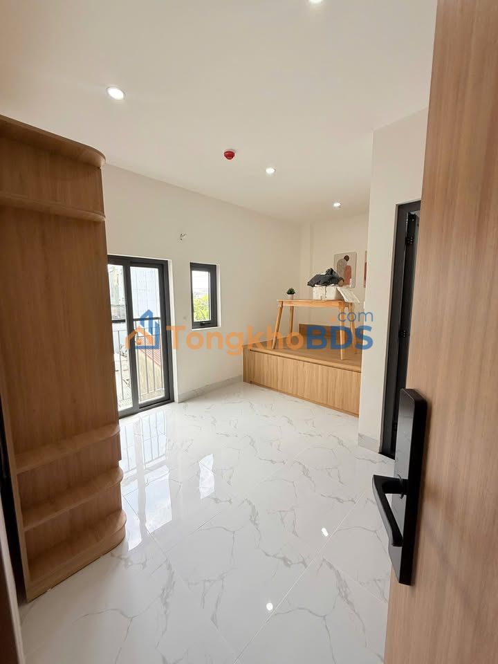 SmallHouseForRent Vo Van Kiet 7-8.5 trieu - San sang o ngay