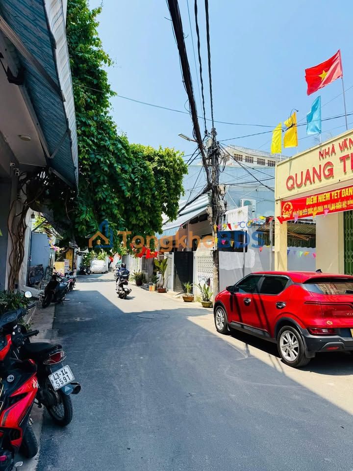 Nhà riêng Đống Đa 57m² 2.95 tỷ - Ô tô vào tận nhà