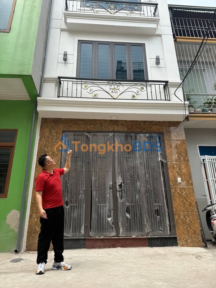 Nhà riêng Ngũ Hiệp Thanh Trì 44m2 6 tỷ - Ô tô vào nhà