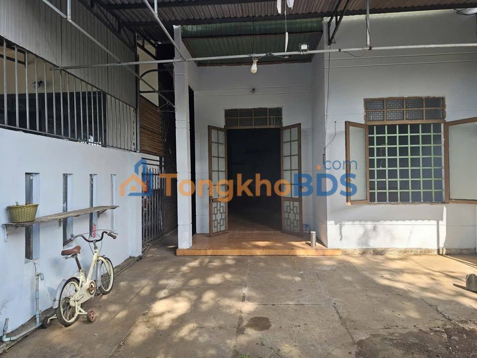 Nhà trung tâm Ea Kar 35m² 1.2 tỷ - Sẵn sàng ở ngay