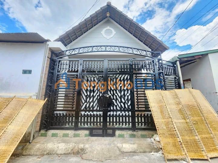 Nhà Mái Thái 102m² Giá 2.9 Tỷ - Gần Nguyễn Ái Quốc, Biên Hòa