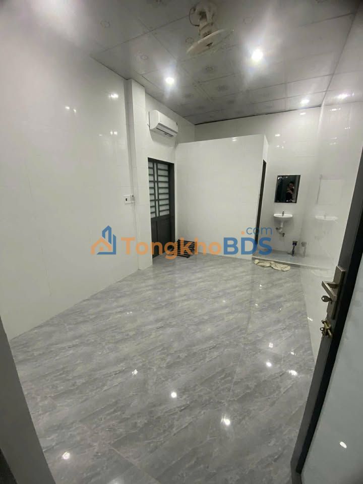 Phòng trọ Tôn Đản Đà Nẵng 2.5 triệu - Sẵn sàng ở ngay