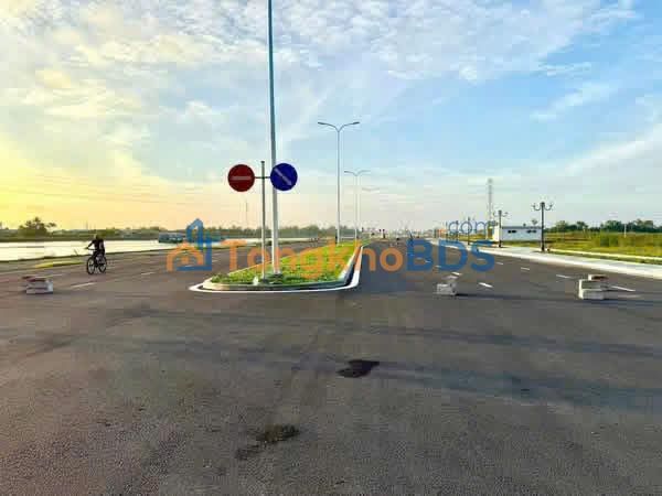 Đất nền Phường 2 Kiến Tường 81m² 7.5 tỷ - Tiềm năng tăng giá