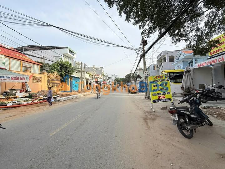 Nhà mặt tiền Nguyễn Bỉnh Khiêm 77m2 13.5 tỷ - Kinh doanh