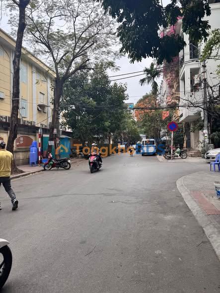 Nhà phố Hàng Mắm Q.Hoàn Kiếm 40m² 1 tỷ - Mặt tiền kinh doanh