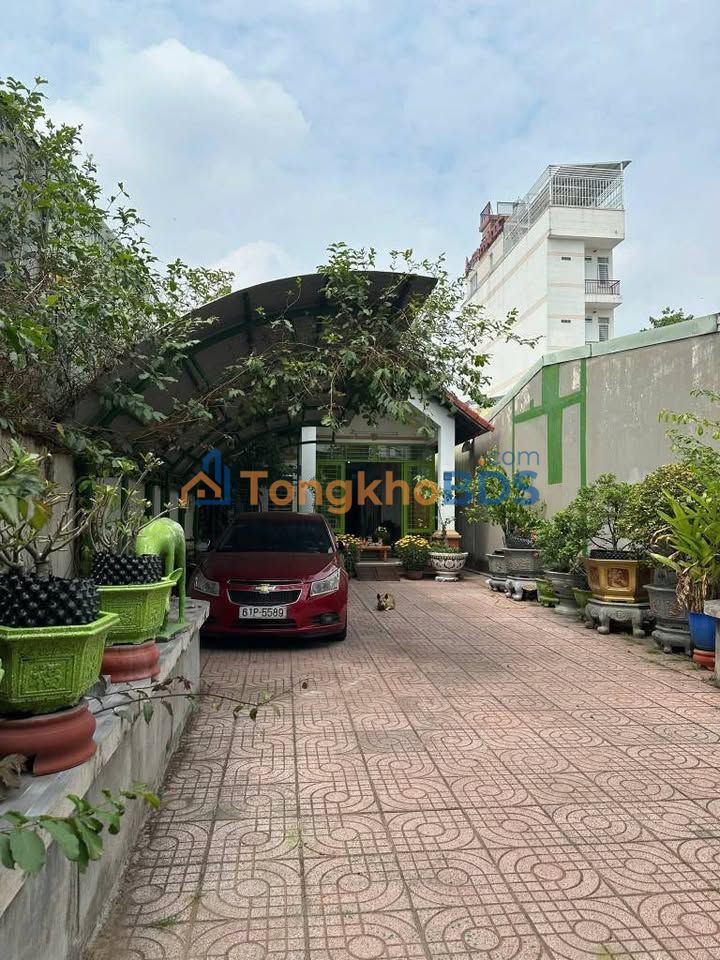 Nhà mặt tiền Huỳnh Văn Lũy Thuận An 296m2 11 tỷ - Mặt tiền kinh doanh