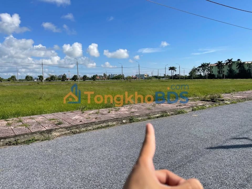 Townhouse Tiền Hải Đường số 2 176m² 2 tỷ - Vị trí đắc địa