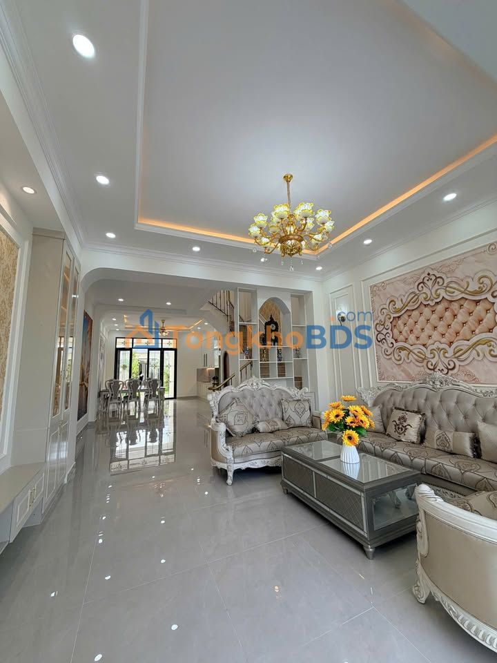 Nhà mặt tiền Đinh Đức Thiện Bình Chánh 180m² - Mặt tiền kinh doanh