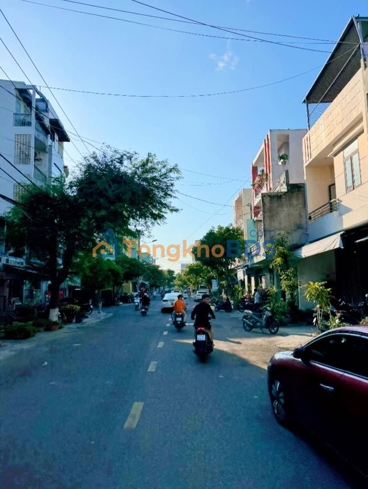 Nhà phố Trần Phú Quy Nhơn 50m² 5 tỷ - Mặt tiền kinh doanh