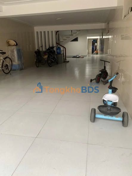 Nhà cho thuê Trường Thi Vinh 100m² giá 23 triệu - Ô tô vào tận nhà