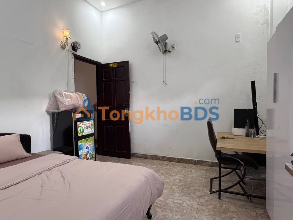 Phòng trọ Nguyễn Viết Xuân 2.8 triệu - Sẵn sàng ở ngay