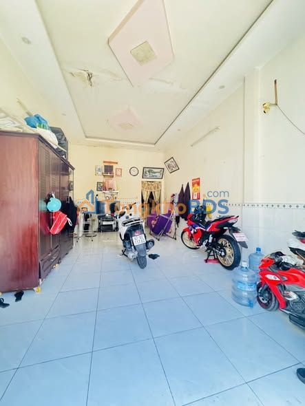 Nhà riêng Tân Thới Nhì Hóc Môn 62m2 2,7 tỷ - Sẵn sàng ở ngay