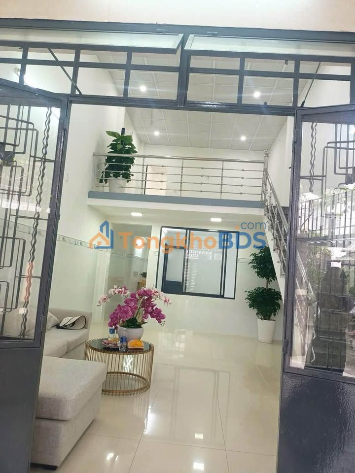 Nhà Lửng Đúc Kiệt Tô Hiệu 77m² - Ô Tô Vào Tận Nhà, Hòa Minh, Đà Nẵng