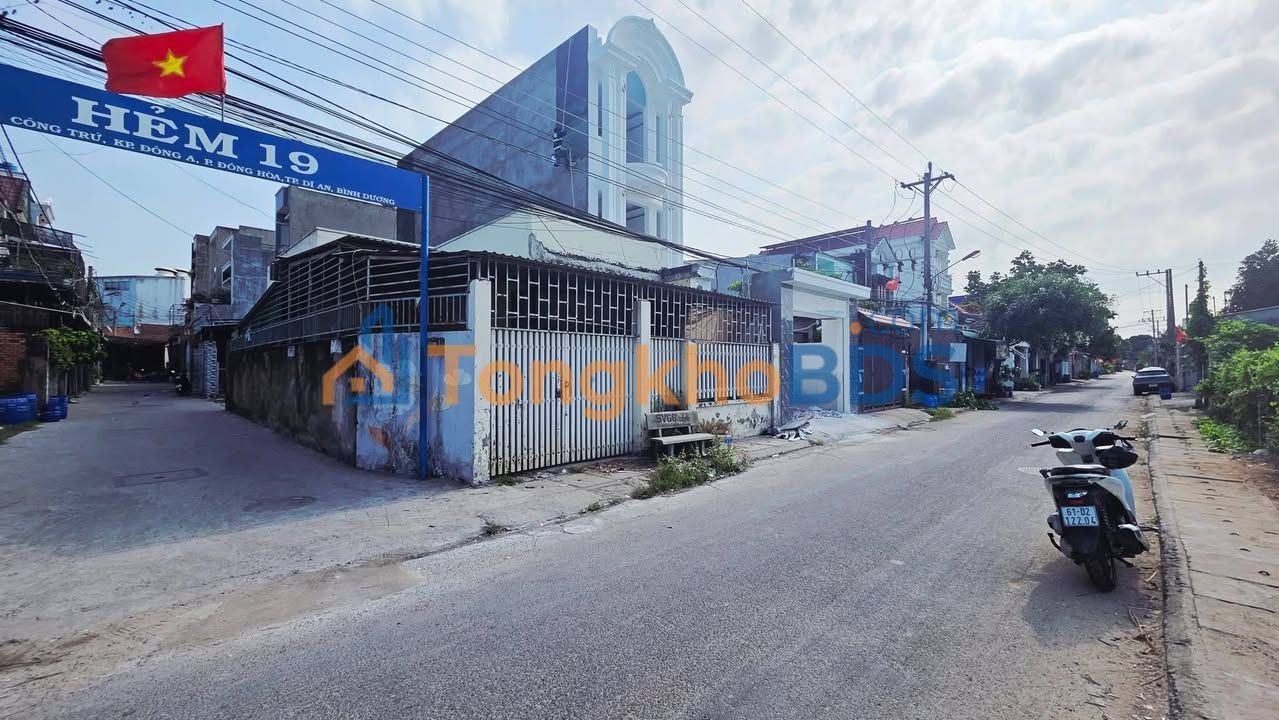 Đất Nguyễn Công Trứ Dĩ An 200m² 9 tỷ - Thổ cư 100%