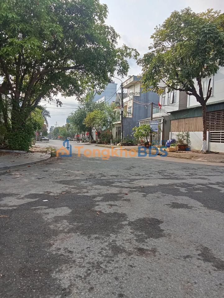 Đất nền Trần Văn Thọ Lai Châu 105m² 1 tỷ - Đường ô tô rộng