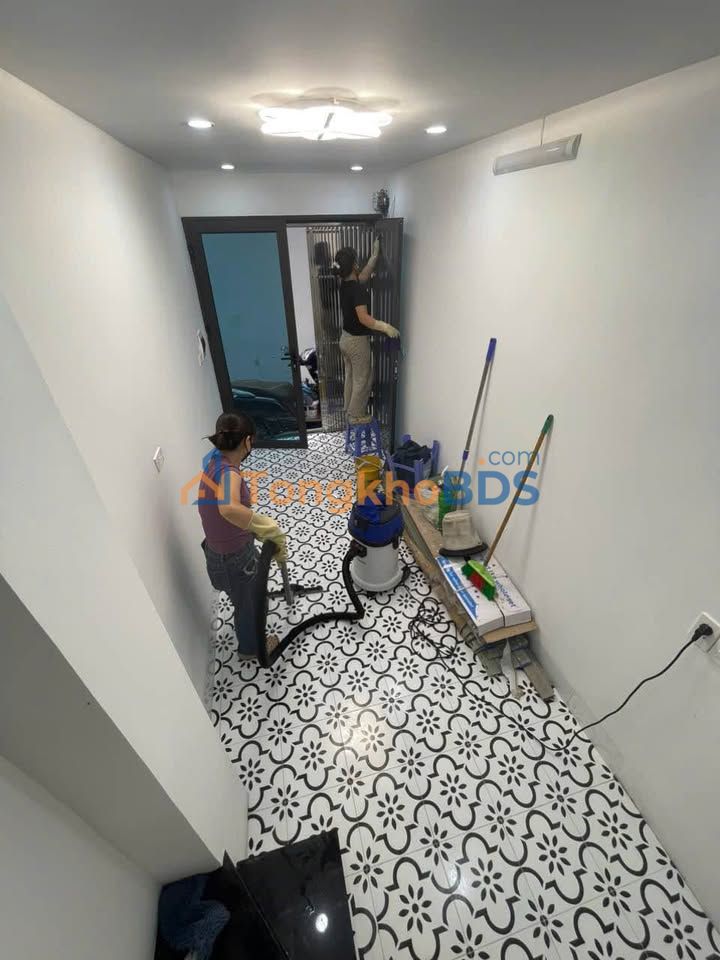 Nhà Tân Khai Vĩnh Hưng 180m² giá 1.98 tỷ - Chính chủ bán