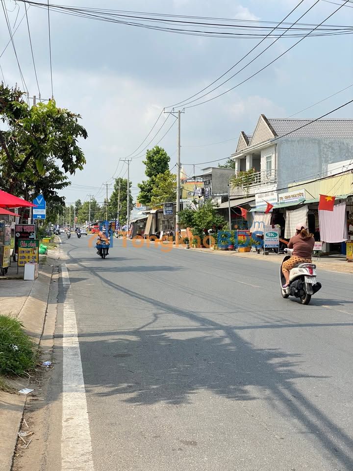 Đất mặt tiền Rạch Giá 215m² giá 3 tỷ - Sổ đỏ chính chủ