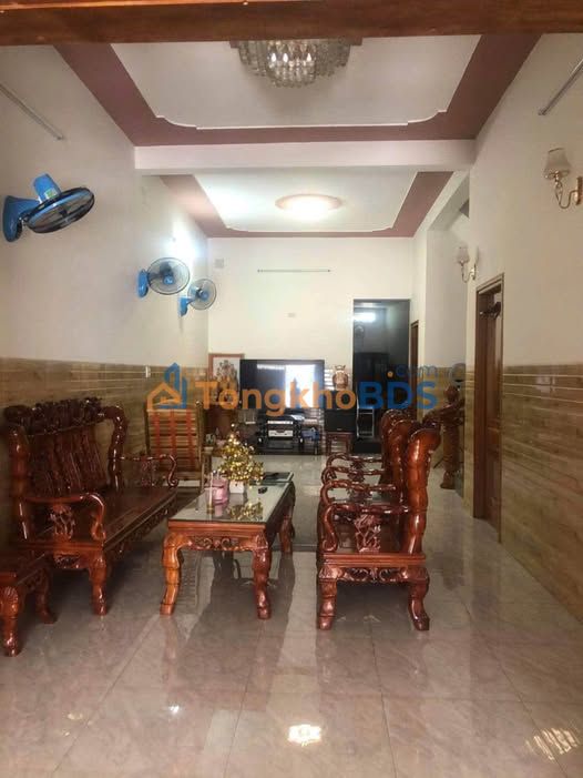 Nhà 2 mặt tiền Ngô Mây Cam Ranh 170m² - Full nội thất