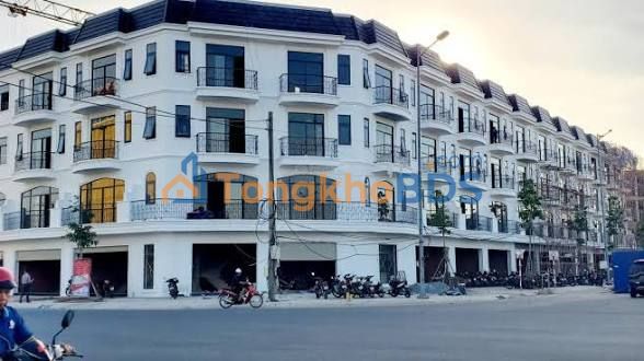 Townhouse Eaon Mall Mỹ Tho 90m² - Chính chủ bán gấp