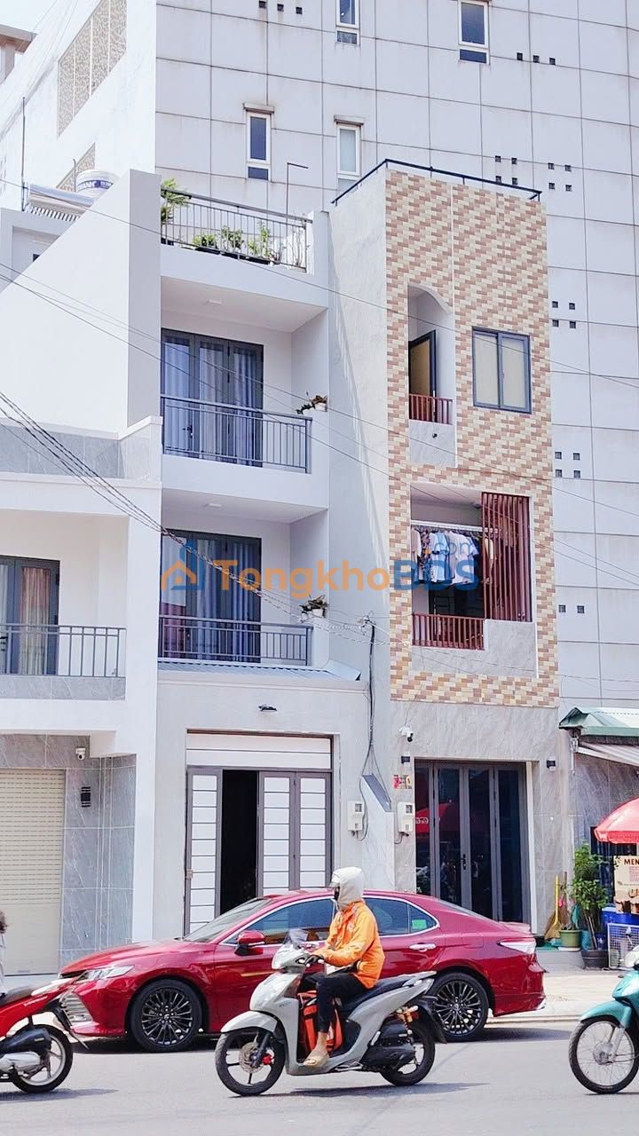 Nhà phố Chu Văn An Bình Thạnh 68m² 8 tỷ - Mặt tiền kinh doanh