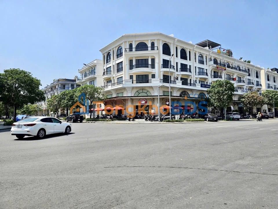 Shophouse Thủ Đức Vạn Phúc 249m² 78.9 tỷ - Mặt tiền kinh doanh
