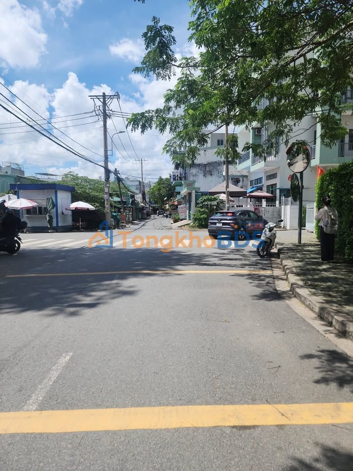 Đất nền Thủ Đức 605m² 30 tỷ - Gấp bán sổ đỏ chính chủ