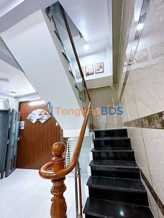 Nhà Phố Trung Tâm Phú Nhuận 23m² Sổ Hồng Sẵn Sàng - Giá Tốt
