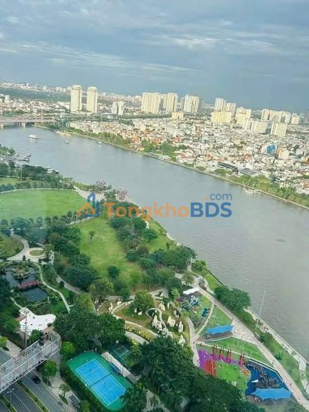 Căn hộ Vinhomes Central Park 154m² 27.9 tỷ - View sông