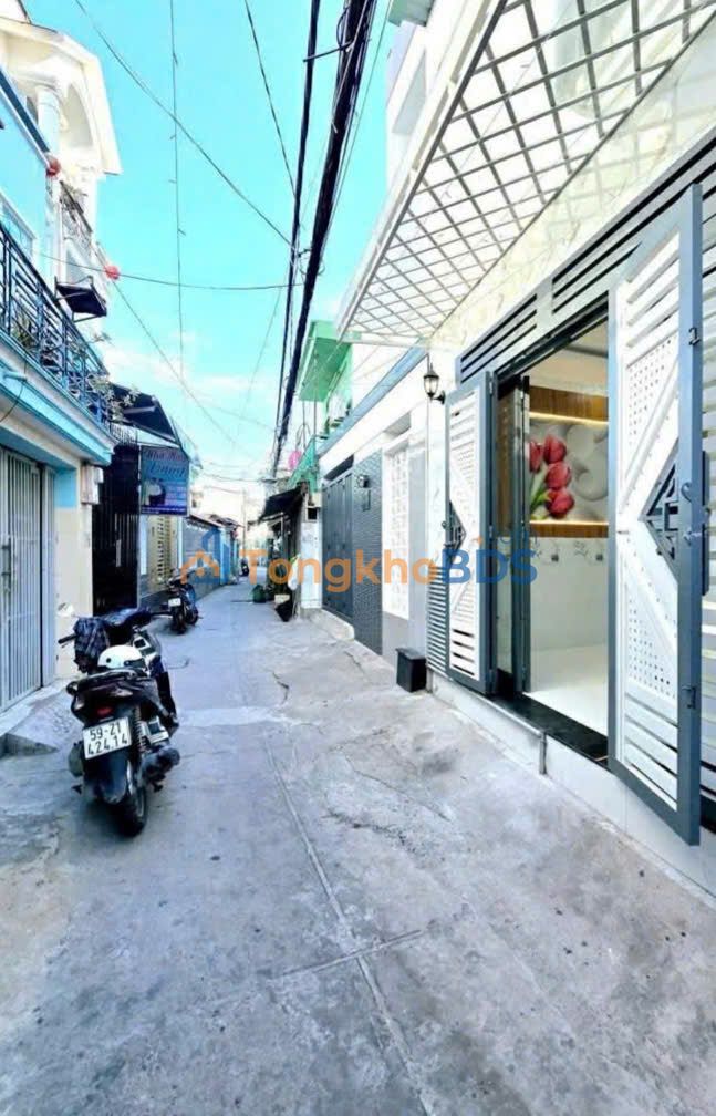 Nhà riêng Quận 7 Huỳnh Tấn Phát 16m² 2.7 tỷ - Sẵn sàng ở ngay