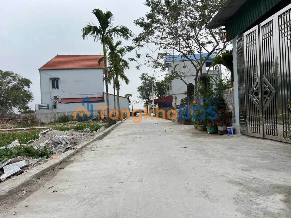 Đất nền Thanh Oai 61m² giá 3 tỷ - Sổ đỏ chính chủ