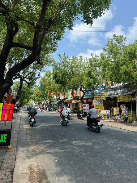 Nhà 3 lầu Lưu Văn Liệt Vĩnh Long 10 triệu - Sẵn sàng ở ngay